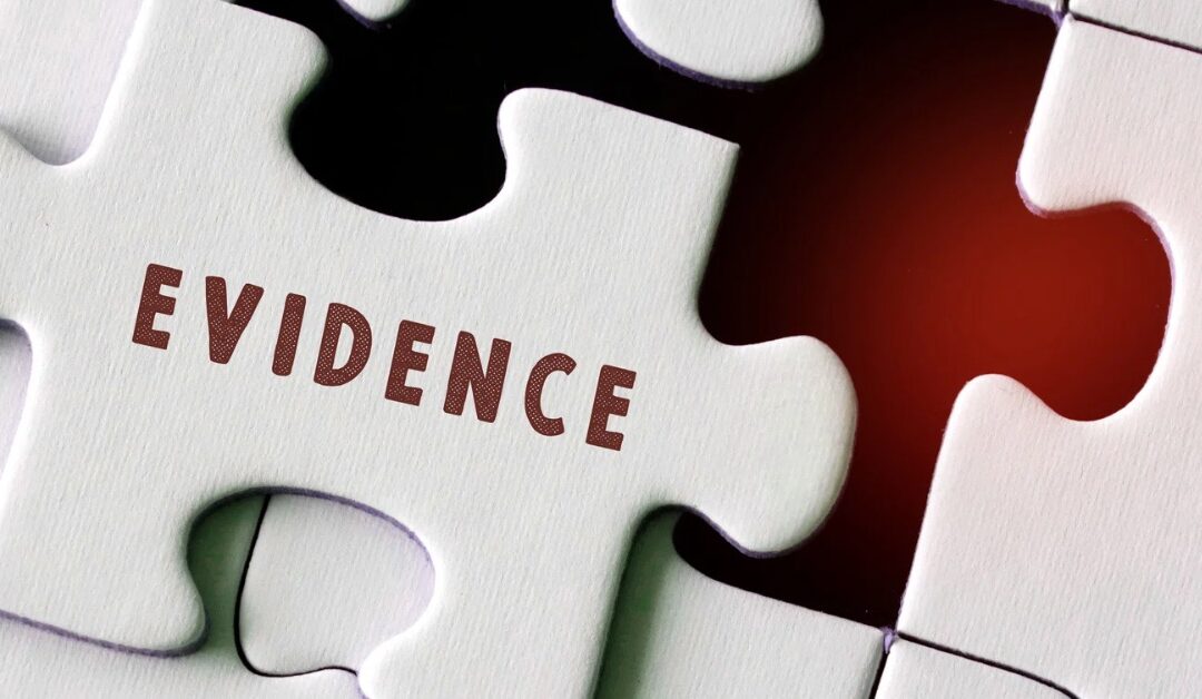 The Evidence Gap: Why Experienced Professionals Struggle in Interviews and How to Overcome It